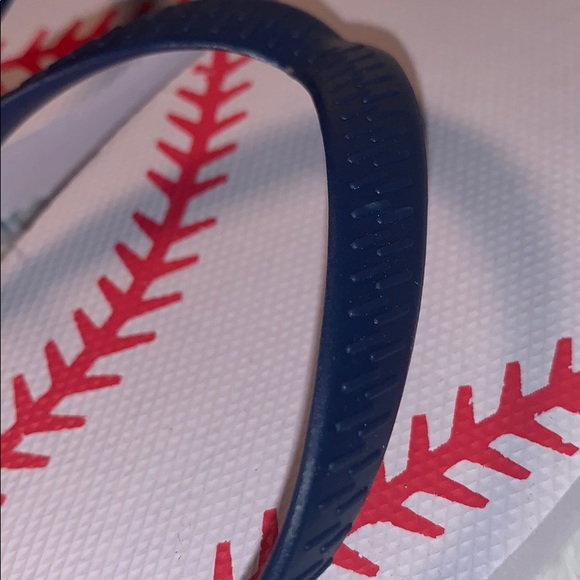 NWT Kids Baseball Flip Flops Size 11/12 - Picture 3 of 6